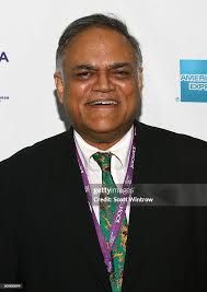 Producer Javed Jabbar attends the premiere of "Ramchand Pakistani"... News  Photo