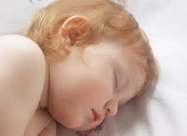 Como Hacer Que Eructe Un Bebe Dormido