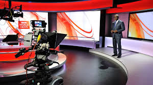 In Pictures The World S Newsroom News Studio Bbc Tv Set Design