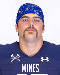 Aaron Gall's Instagram, Twitter & Facebook