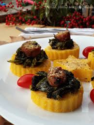 Mettele in forno in modalità grill per 5 minuti. Tartine Di Polenta Con Broccoli E Salsiccia Trenette Pennette