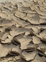 Dieu Tu Es Mon Dieu Je Te Cherche Des L Aube Mon Ame A Madera Terraza Exteriores Textura Fachada Piscin Earth Texture Texture Texture Inspiration