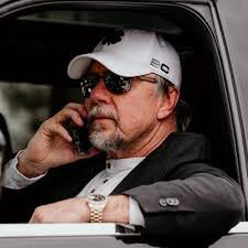 Derek Soto's Instagram, Twitter & Facebook