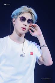 Jimin was born on october 13, 1995 in geumjeong district, busan, south korea. 10 Potret Menawan Jimin Bts Berambut Biru Visual Bak Karakter Anime