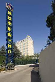 Wojtyla airport of bari and one kilometer from metro station palese, make it the ideal choice for… Hotel Best Western Hr Italy At Hrs With Free Services