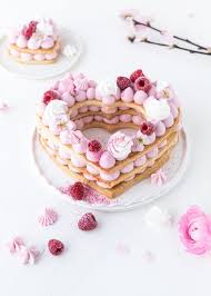 Mille Feuille Mit Himbeeren Emma S Lieblingsstucke Rezept Cake Rezepte Mille Feuille Himbeeren