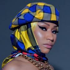 Sandra Quiles (@QueenbQuiles)