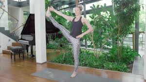 They require confidence, trust, and practice, practice, practice. 10 Top Tips To Improve Your Yoga Balance Poses Tint Yoga