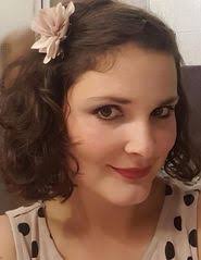 Ella Lane: Lebenslauf, Bücher und Rezensionen bei LovelyBooks