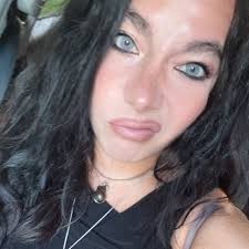 You're right, lol. Except I would trade in the mustache for a 5 o'clock  shadow. 😍