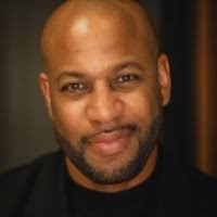 Derrick Mcmichael's Instagram, Twitter & Facebook