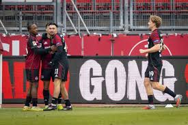 2. Bundesliga: Wahnsinn in Nürnberg, KSC und Dresden gewinnen