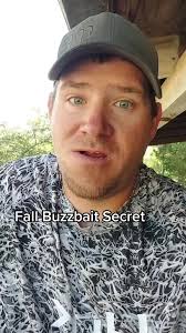This is a fall buzzbait game changer 🙌 @tackle_hd #tackletips #buzzbait  #topwaterfishing #topwaterbassfishing #buzzbaitfin