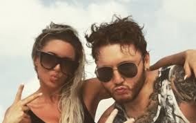 (on september, he sings, that. James Arthur Calls It Quits With Girlfriend