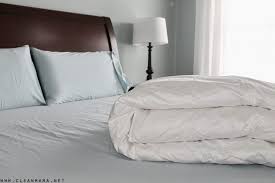 How To Wash A Comforter Or Duvet At Home Duvet Comforters Duvet Down Comforter