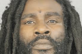 Daniel Straus charged with aggravated battery, allegedly beat and stabbed  partner