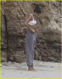 Gale is known globally for her work for victoria's secret. Joel Kinnaman Goes Surfing During A Beach Day With Fiancee Kelly Gale Photo 4574652 Bikini Joel Kinnaman Kelly Gale Pictures Just Jared
