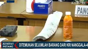 Yang diyakini merupakan bagian atau komponen yang melekat di dalam kapal selam. M0yjvwhxln7hmm