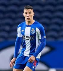 Check out his latest detailed stats including goals, assists, strengths & weaknesses and match ratings. Mateus Uribe Definio Su Futuro Y Porto Deja En Shock A Los Aficionados En Colombia Y Mexico Strikers Mexico Cracks