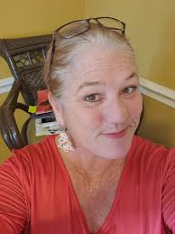 Merry Christmas everyone! Hope you stay sober (if that's your thing) and  highly caffeinated! 46 days sober today 😁👍🖤 Holidays are always the  hardest though....😒😒