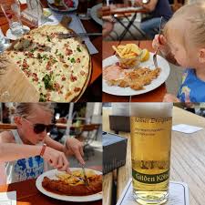 Im Bieresel Cologne Den Besten Flammkuchen Der Stadt Gegessen Die Mega Currywurst Und Ein Lecker Schnitzel Und Weil Es Nicht Ohne Geht Am Alten Markt Ein Kol I 2020