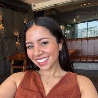 40+ perfiles de «Karla Loya»