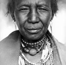 Resultado de imagem para african woman