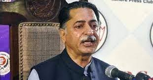 Javed Latif wonders who is trying to save Imran