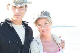 Dropped into each location, from mexico and botswana, to the dominican republic and alaska, they must survive as a team for four days and nights, with only… Man Woman Wild Fan Page Home Facebook