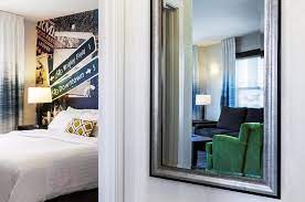 Search for cheap and discount days inn hotel prices in chicago, il for your family, individual or group travels. Hotel Versey Days Inn By Wyndham Chicago Chicago Aktualisierte Preise Fur 2021