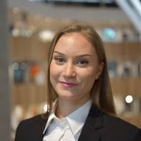 200+ perfiles de «Maija»