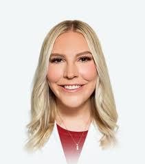 Leann Coley's Instagram, Twitter & Facebook