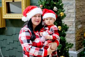 Shoppers flock to SI Mall for Black Friday deals, holiday 'normalcy'