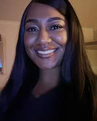 Latoria Nelson (@torinelz) • Threads, exprésate más