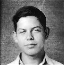 Albert Mobley's Instagram, Twitter & Facebook