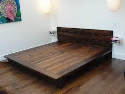 Gigagünstig ist die beste website, um king frame bed zu vergleichen. Diy Simple Wood Bed Frame Novocom Top