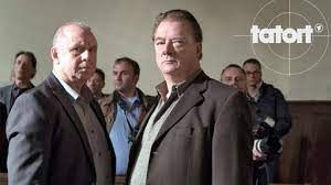 Baumeister solness hessisches staatstheater wiesbaden. Das Haus Am Ende Der Strasse Tatort Ard Das Erste