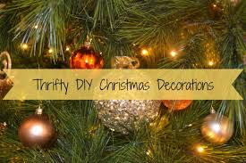 10 ways thrifty people decorate for christmas. Thrifty Diy Christmas Decorations Gypsy Soul