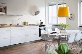 Most of the scandinavian kitchen designs are mixed with white color and bright wood. 60 Chic Scandinavian Kitchen Designs For Enjoyable Cooking