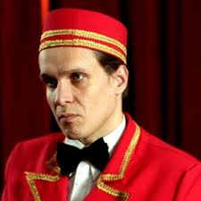 Are you guys looking for some new funny jokes in english? Cekap 17 Pasqualino Settebellezze 1975 De Lina Wertmuller In English