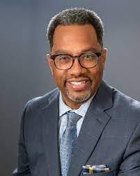 Adrian Tayco's Instagram, Twitter & Facebook