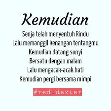 Senja Telah Menyentuh Rindu Lalu Memanggil Kenangan Tentangmu Kemudian Datang Sunyi Bersatu Dengan Malam Lalu Mengacak Acak Hati Kemudian Teks Lucu Sajak Puisi