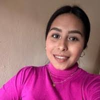 Abigail Melo's Instagram, Twitter & Facebook