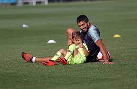 To connect with luis benjamín, sign up for facebook today. Bestsport Luis And Benjamin Suarez During Training Session