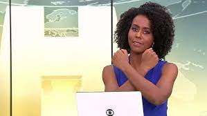 Maju coutinho está sendo alvo de uma disputa intensa nas redes sociais. Maju Coutinho Faz Homenagem A Chadwick Boseman Ao Vivo No E De Casa Verso Diario Do Nordeste