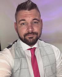 Marc Blount's Instagram, Twitter & Facebook