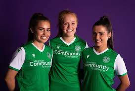 Latest news and views on hibernian from the best hibernian news sources and best hibernian news sites on the web. Hibernian Reveal New Kits With Foundation S Logo Efdn News
