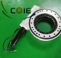 China Customized SE12 Solar Tracker Slewing Drive Worm Gear ...
