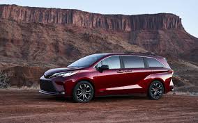 Research the 2021 toyota sienna with our expert reviews and ratings. 2021 Toyota Sienna Revealed A Hybrid Minivan You Ll Actually Want Slashgear