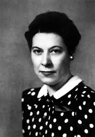 Kathryn Fogg's Instagram, Twitter & Facebook